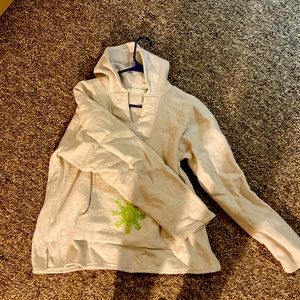 White Grateful Dead parka, gently used. In great condition, perfect cold nights!